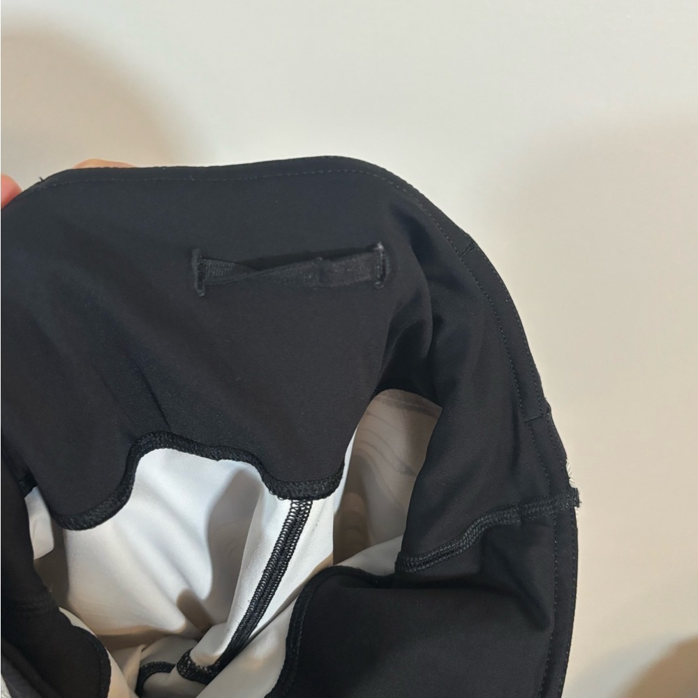 Lululemon Run Inspire Crop II Leggings Black White Marble Print Size 4 - Picture 6 of 10